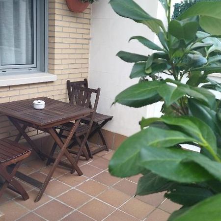 Apartamentos Mar Y Ola 1 Posada De Llanes Dış mekan fotoğraf