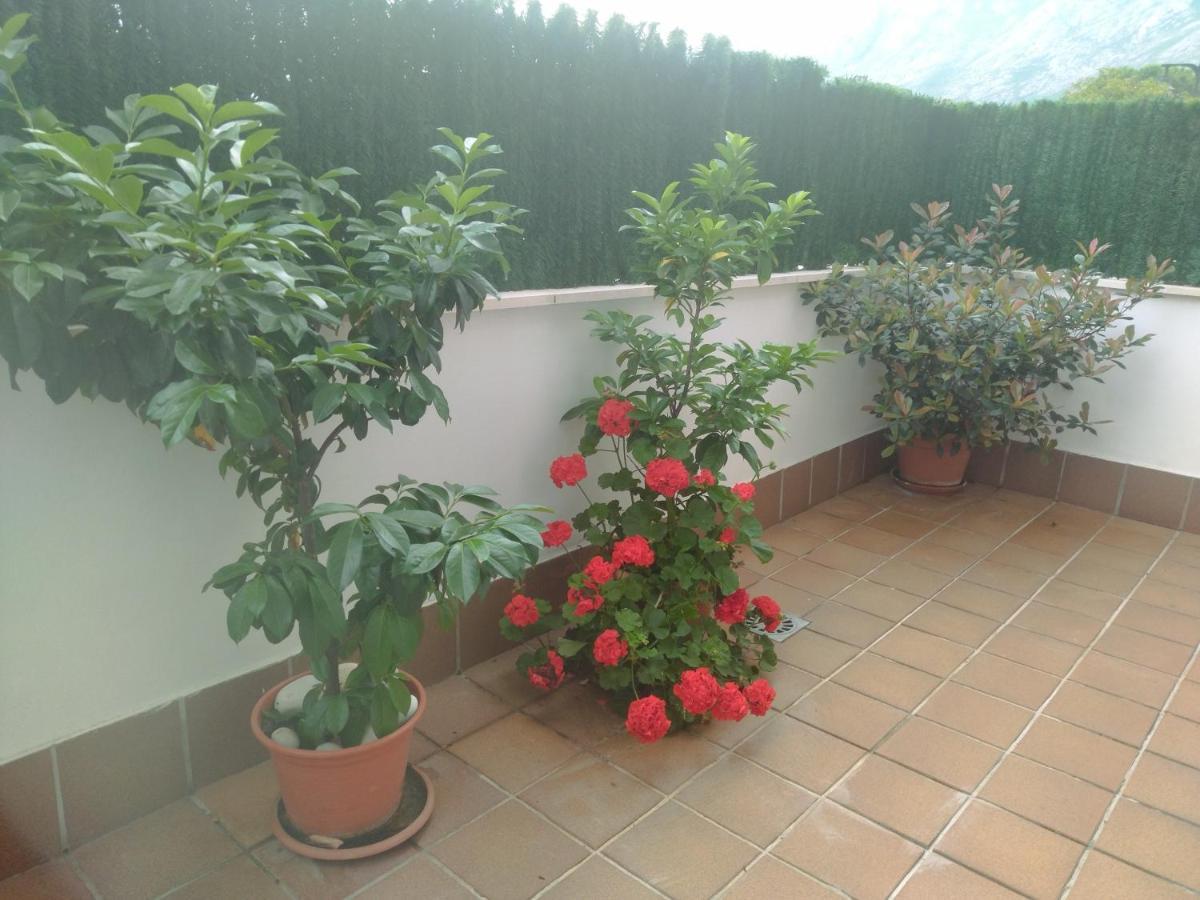 Apartamentos Mar Y Ola 1 Posada De Llanes Dış mekan fotoğraf